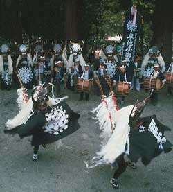 早池峰獅子踊り