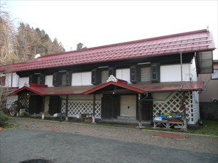 黒沢治助商店一番蔵及び二番蔵