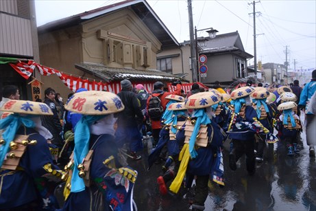 大原水かけ祭り