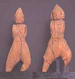 三世纪之王的木制雕像