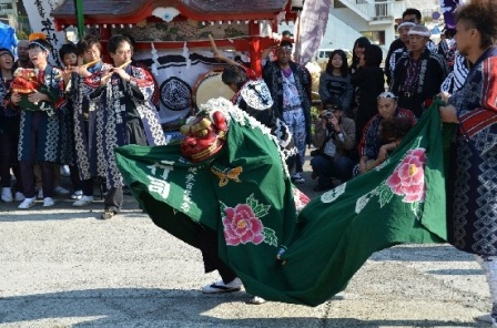 南Tsuji Sho-in,新年统治者Taikagura