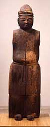 Wooden Den Kichisho Tento statue